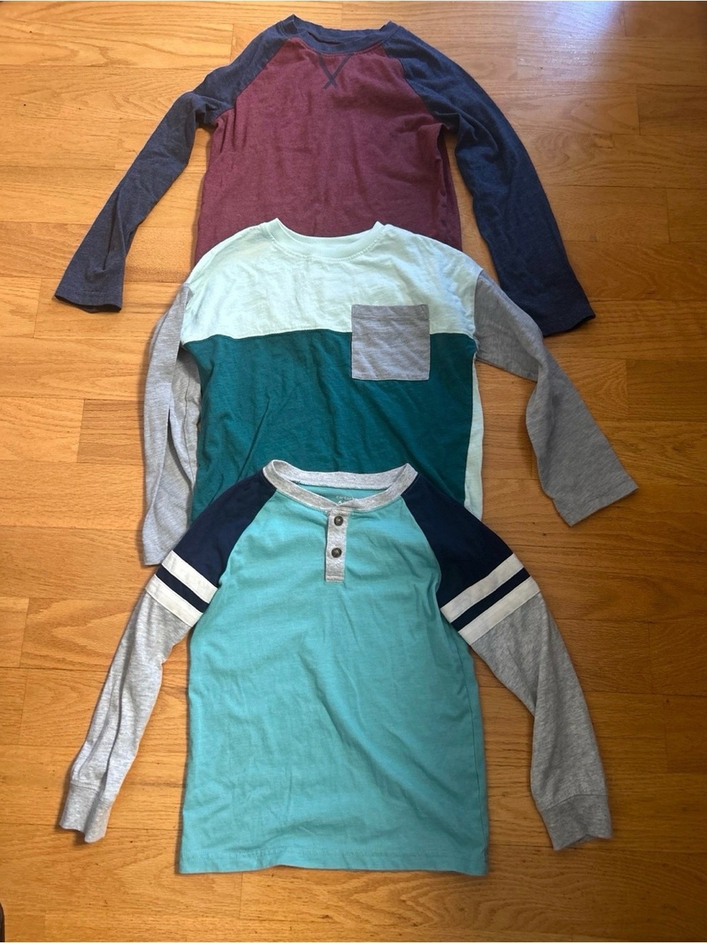 Boys long sleeve t-shirts- size 6/7 set of 3